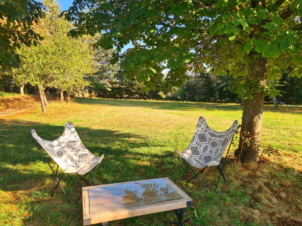 Room Lover Les Chaizes Saint-Romain-Lachalm Eksteriør bilde